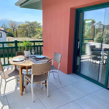 Superbe Appartement, Grande Terrasse Vue Et Montagne