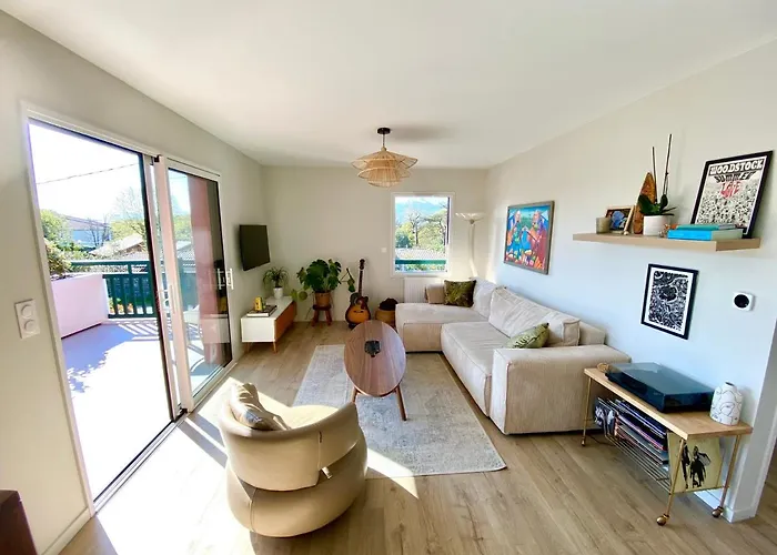 Superbe Appartement, Grande Terrasse Vue Et Montagne Apartment Saint-Jean-de-Luz